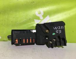 Блок предохранителей для Mercedes Benz W211 E-Class 2002-2009  запчасти бу