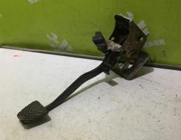 Педаль тормоза для Kia Cerato 2004-2008  запчасти бу