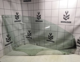 Стекло двери передней правой для VW Passat B5 96-00  запчасти бу