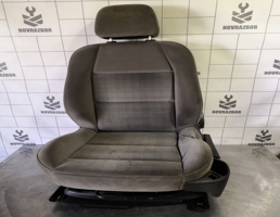 Сиденья комплект для Peugeot 307 2001-2008  запчасти бу