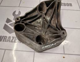 Кронштейн кондиционера для Opel Zafira A 99-05  запчасти бу