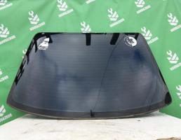 Стекло заднее для Audi 100 C4 91-94  запчасти бу