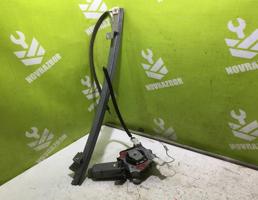 Стеклоподъемник электр. передний левый для Renault Scenic 96-99  запчасти бу