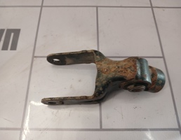 Опора двигателя задняя для Peugeot 307 2001-2008  запчасти бу