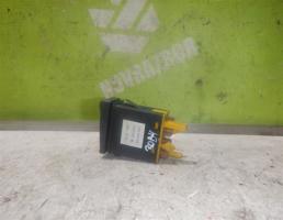 Кнопка противотуманки для Audi 80 90 B4 91-94  запчасти бу