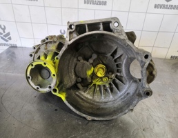 МКПП механическая коробка для VW Golf 3 Vento 91-97  запчасти бу
