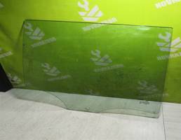 Стекло двери задней правой для BMW X3 F25 2010-2017  запчасти бу