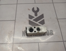 Клапан кондиционера для Nissan Almera N16 2000-2006  запчасти бу