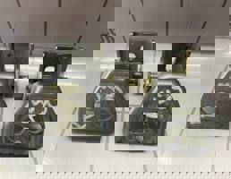 Петля двери для Peugeot 307 2001-2008  запчасти бу