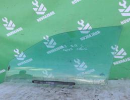 Стекло двери передней левой для VW Passat  B3  1988-1993  запчасти бу