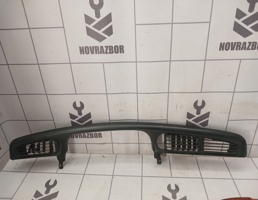 Накладка декоративная для VW Golf 3 Vento 91-97  запчасти бу