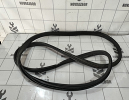 Уплотнитель двери для Opel Corsa C 2000-2006  запчасти бу