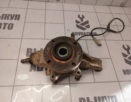 Кулак поворотный передний правый для Peugeot 307 2001-2008  запчасти бу