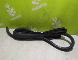 Уплотнитель двери для Mazda Mazda 6 GG 02-07  запчасти бу