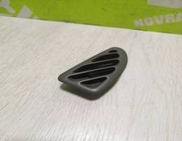 Дефлектор воздушный для Suzuki Baleno 98-07  запчасти бу