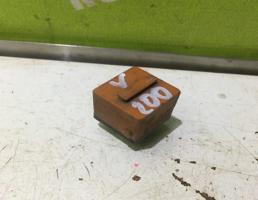 Реле для BMW 5-серия E34 88-95  запчасти бу