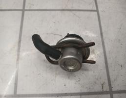 Регулятор давления топлива для VW Golf 4 Bora 97-05  запчасти бу